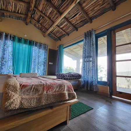 Zenoaks Homestay Алмора Экстерьер фото