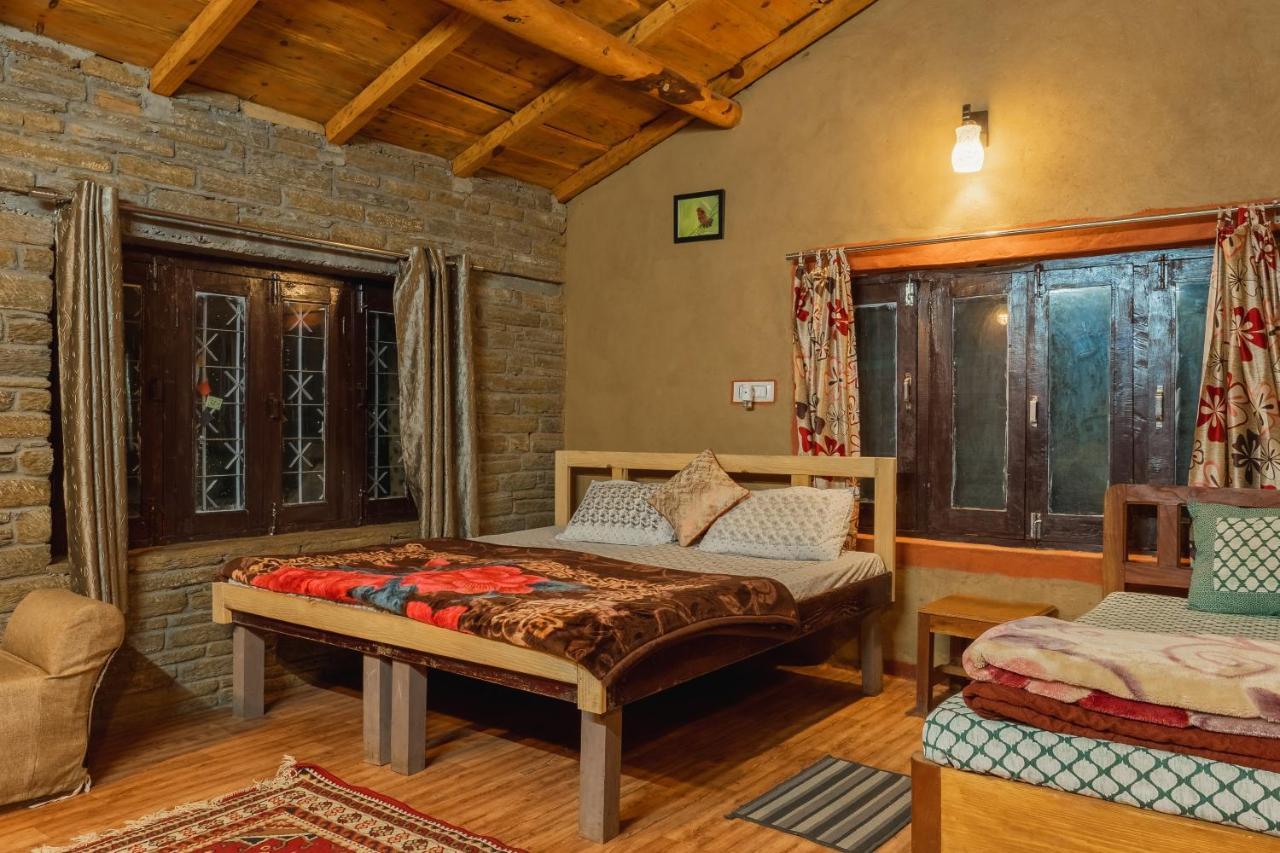 Zenoaks Homestay Алмора Экстерьер фото