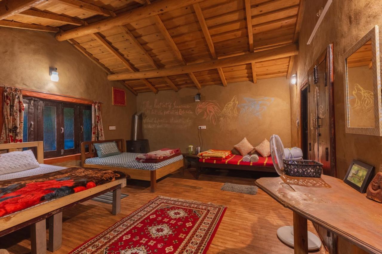 Zenoaks Homestay Алмора Экстерьер фото