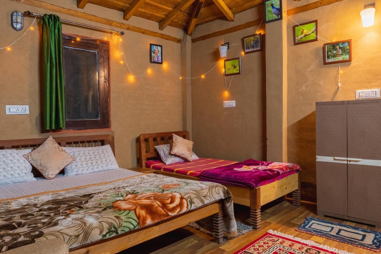 Zenoaks Homestay Алмора Экстерьер фото
