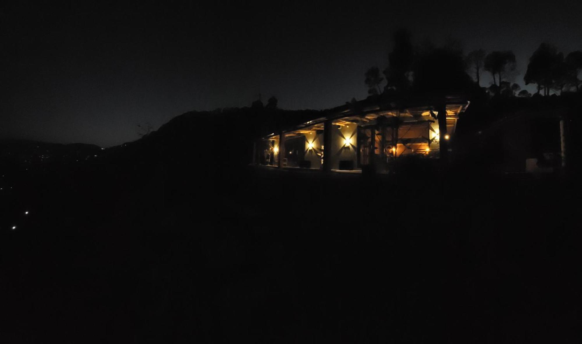 Zenoaks Homestay Алмора Экстерьер фото
